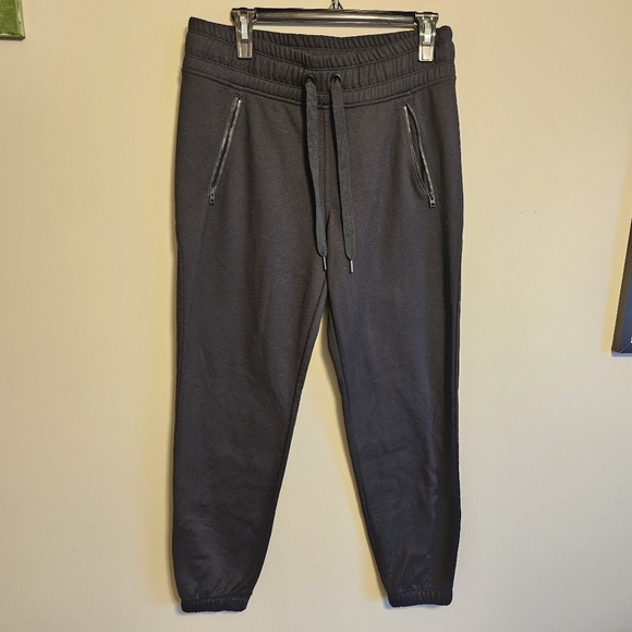 Athleta Black Bounce Back Jogger Small - Picture 1 of 6